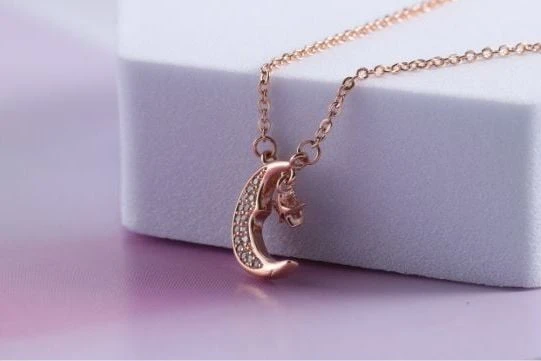 Interpreting the Dream Necklace: What Is Your Dream Telling You?
