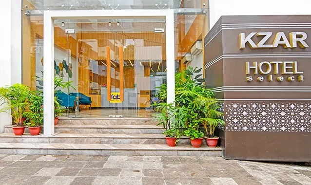 Hotel Near New Market Kolkata: A Guide for Travelers