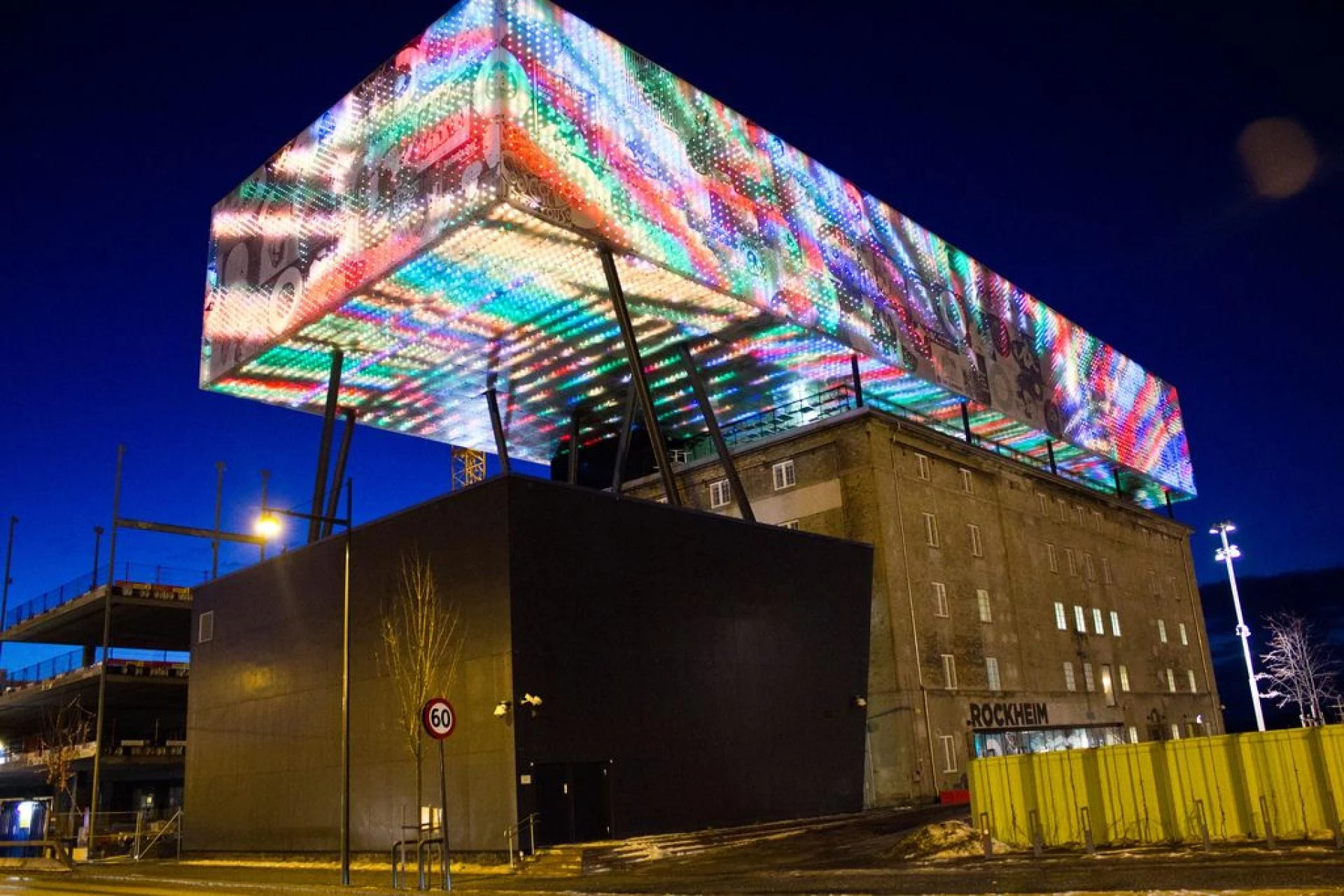 What Makes Media Facades on Buildings a Modern Architectural Choice?