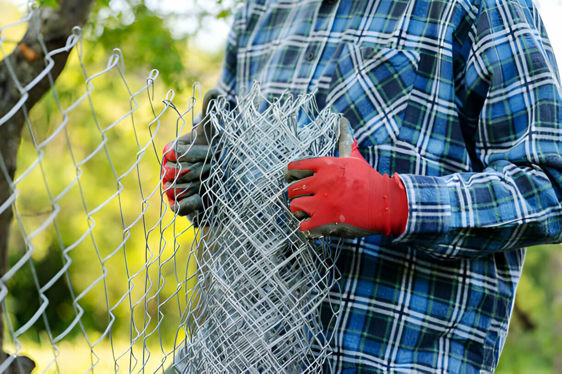 Finding a Trusted Fence Company Near Me: Tips and Insights