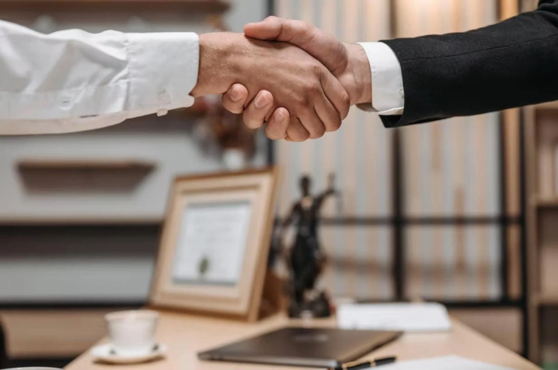 Is Hiring a DUI Criminal Defense Lawyer Worth the Cost?