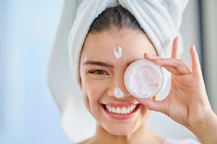 Unlock Your Natural Glow: Choosing the Right Skin and Eye Care Productsy Post Title