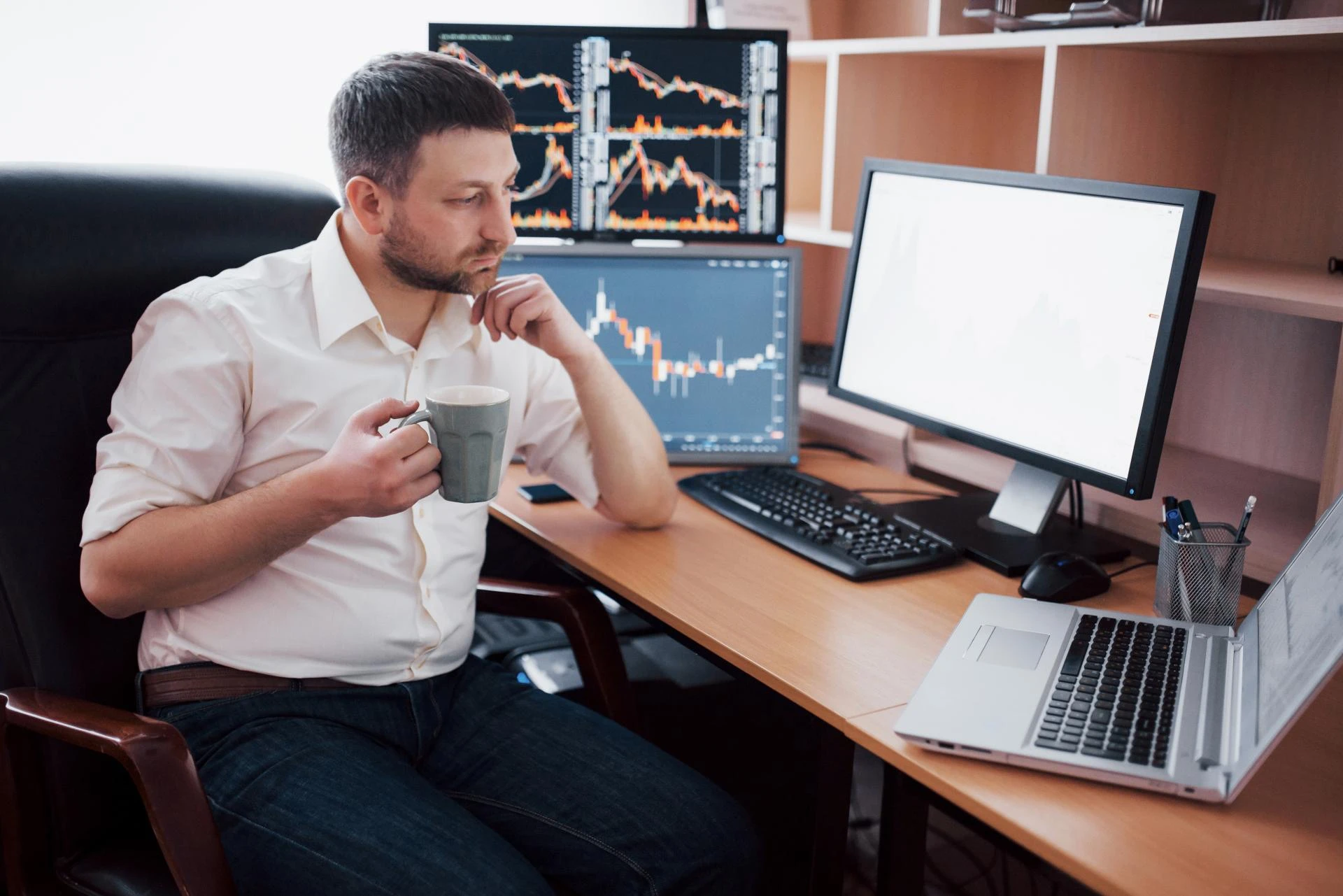 Share Market Courses: Your Complete Guide to Learning Stock Market Trading