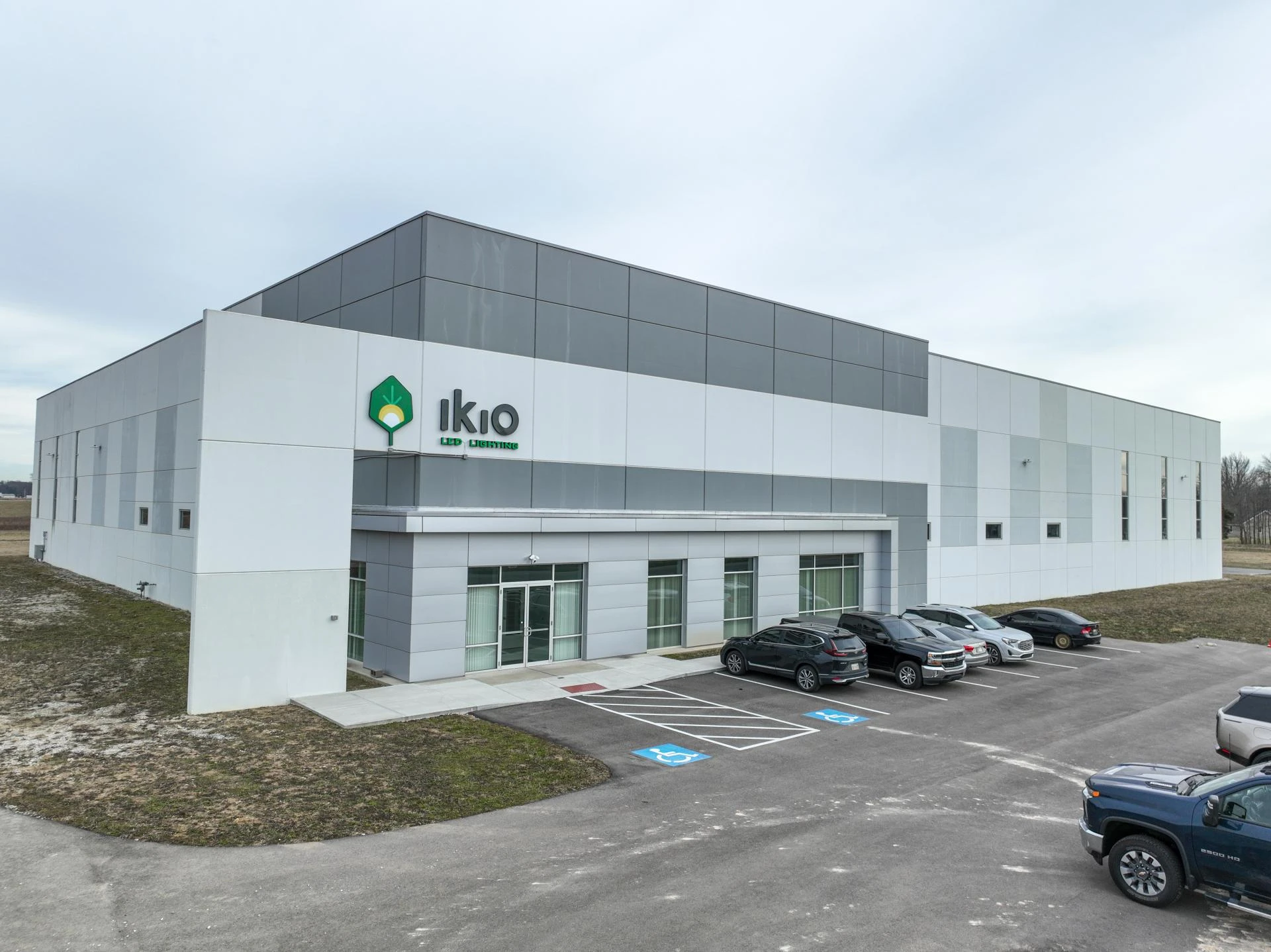 AI-Driven Adaptive LED Lighting: The Future of Smart Street Illumination, IKIO Led Lighting