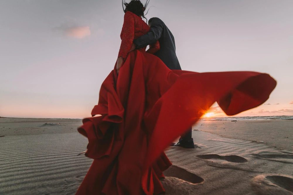 How NYC Designers Use Cotton Fabric in Luxury Collections