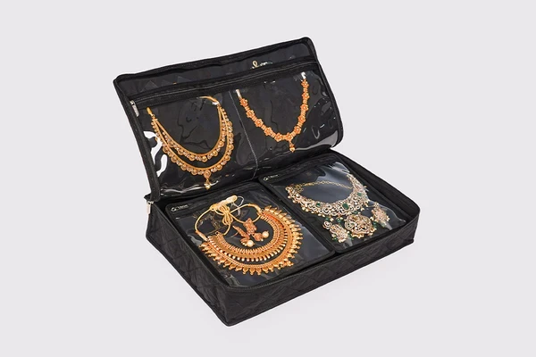 How Do Jewellery Organiser Bags Simplify Your Everyday Life?