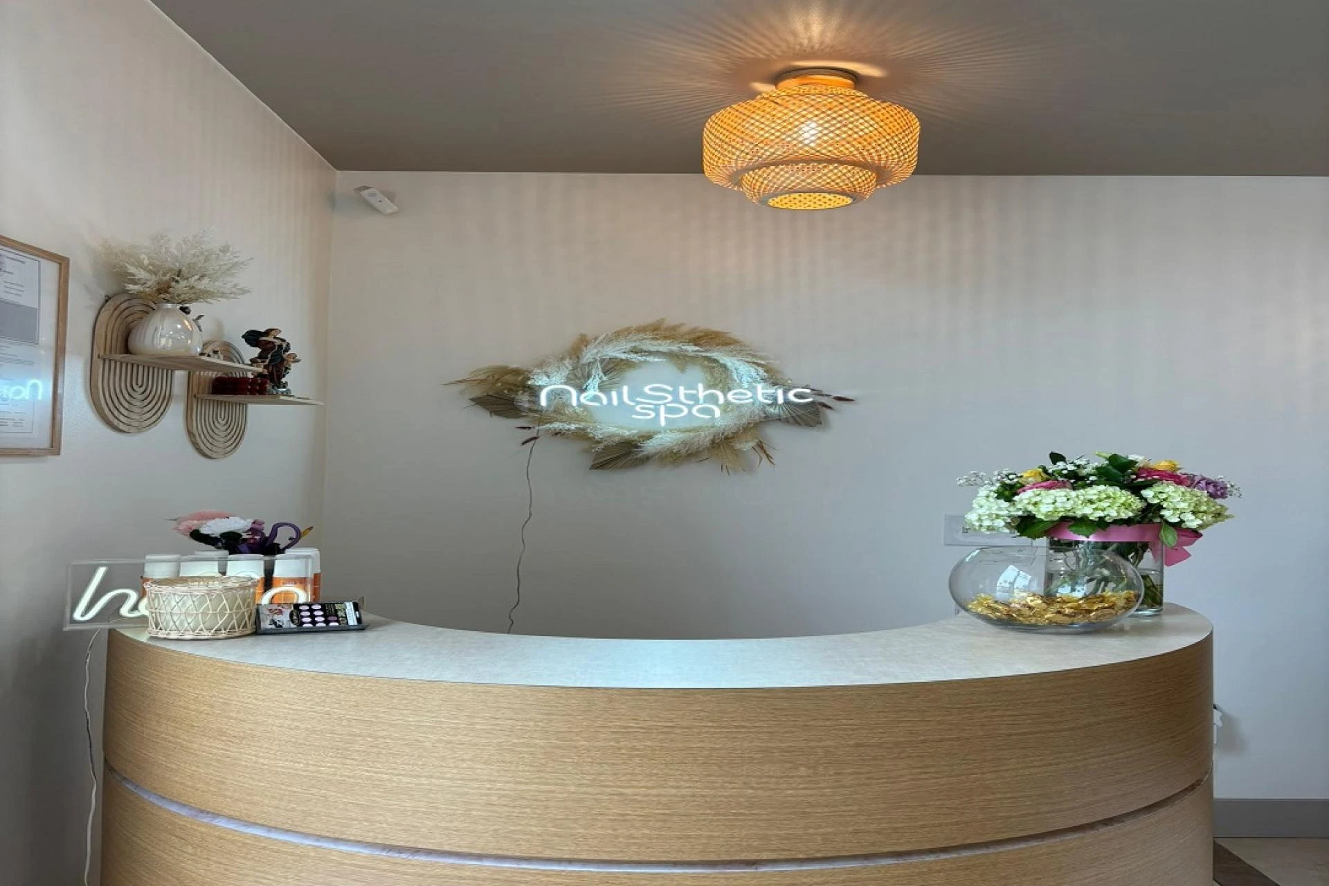 Finding the Best Nail Salon in Corona, CA