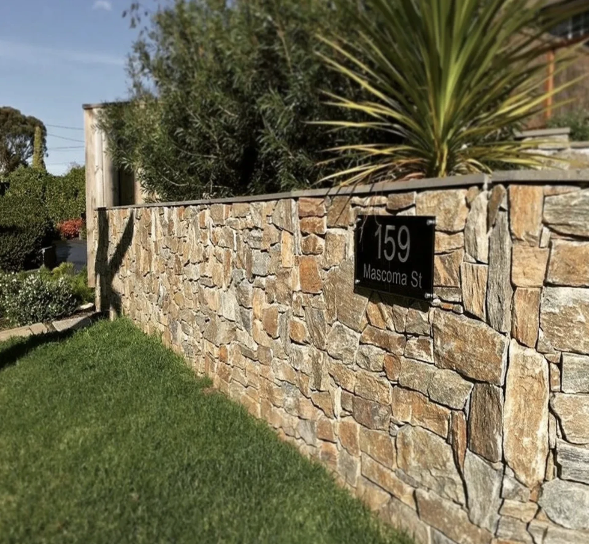Choose the Right Cladding Stone for Lasting Impact