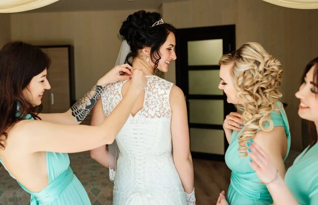 Wedding-Ready Shaping Essentials That Create a Flawless Base