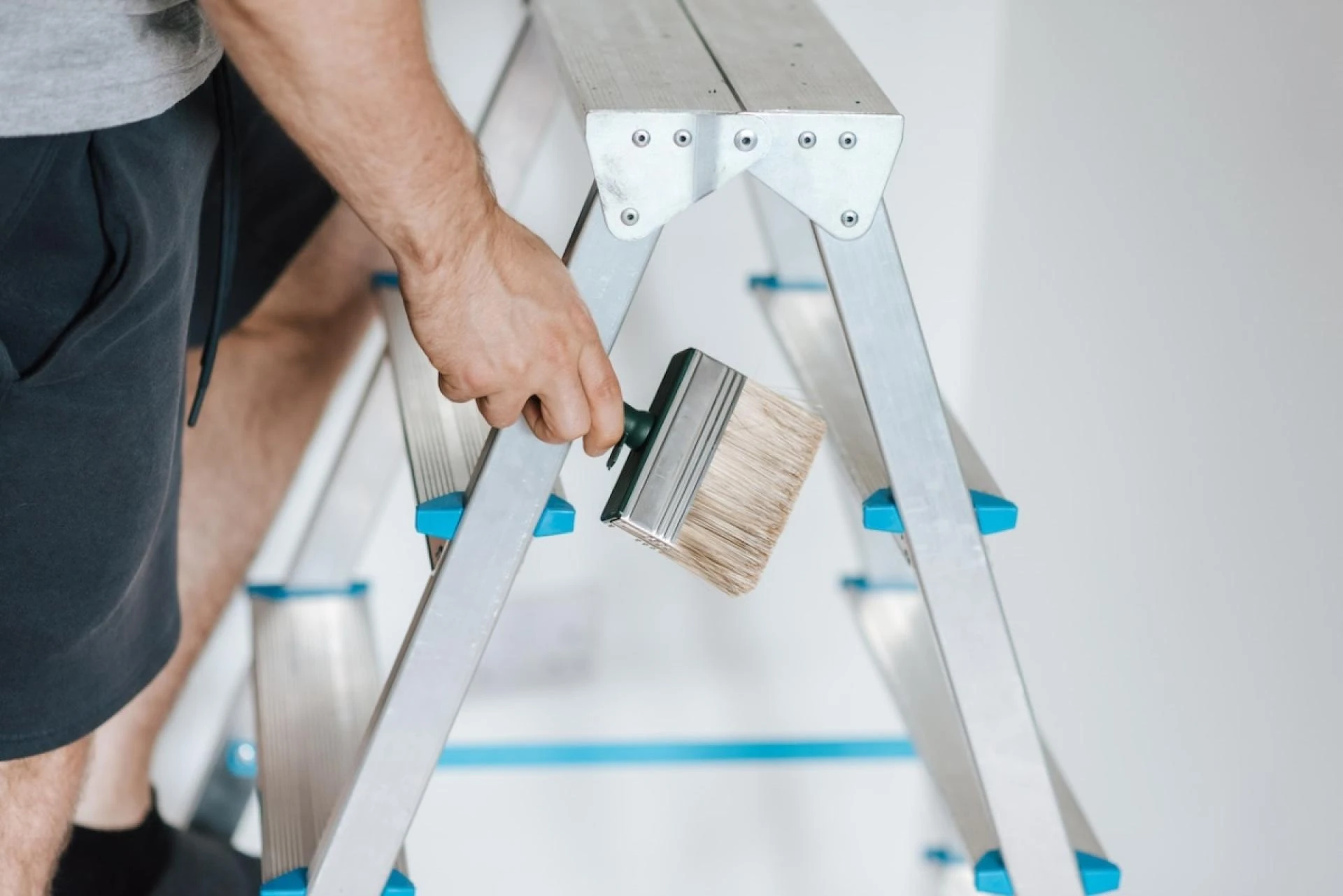 Colour Your Space Beautifully with Painters and Decorators in Camden Town