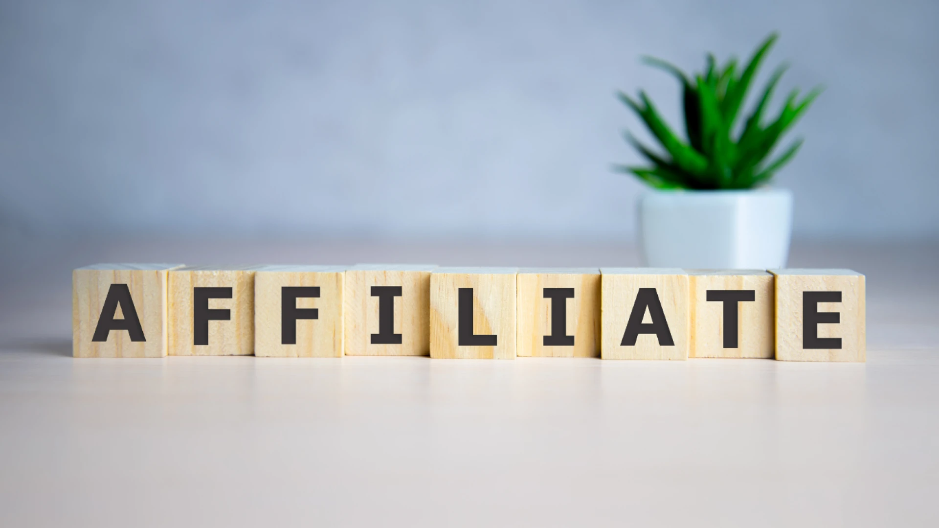 Where to Share Affiliate Links: 6 Best Platforms for Creators in 2025