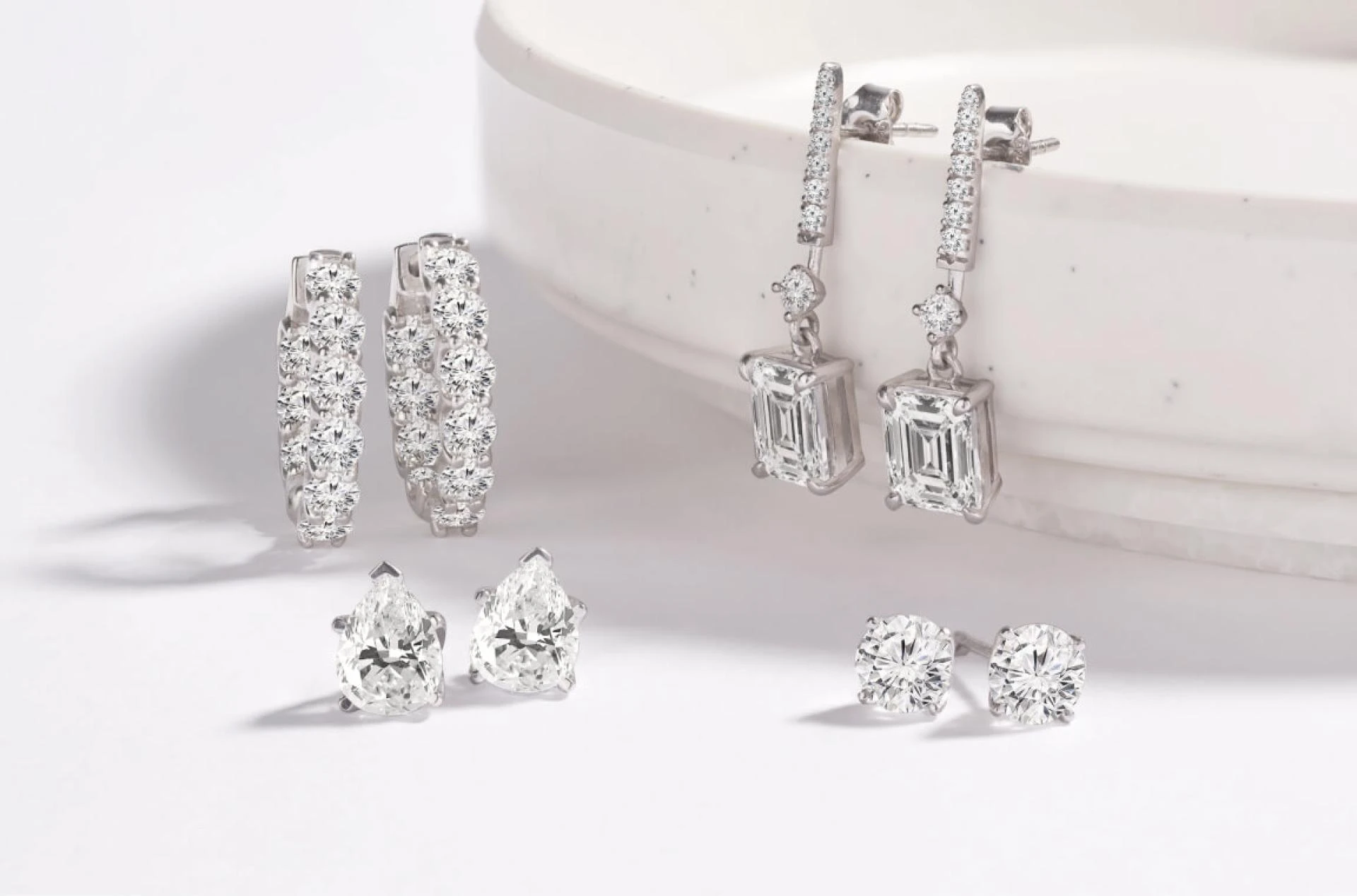 The Ultimate Guide to Choosing the Perfect Diamond Earrings for Any Occasion