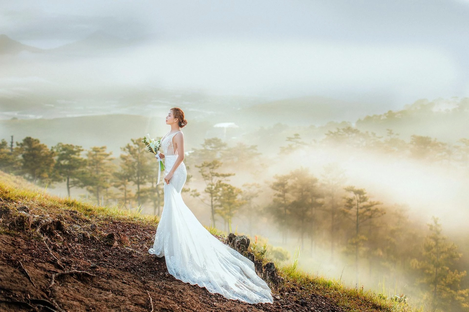 Essential Guide: How to Choose the Perfect Bridal Makeup Artist