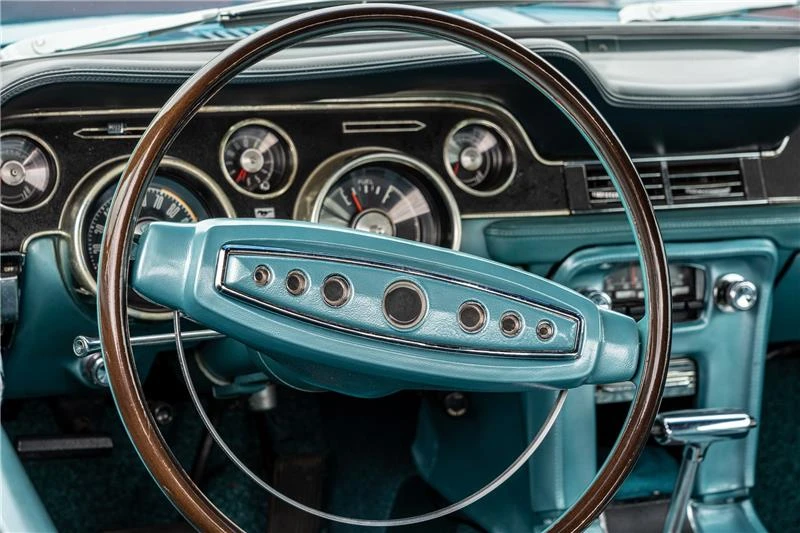 Best Places to Buy Genuine Cadillac Interior Parts Online in 2025