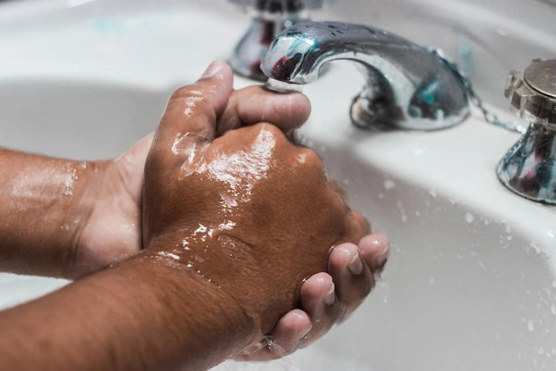 Commercial Plumbing Services: What Businesses Should Be Aware Of