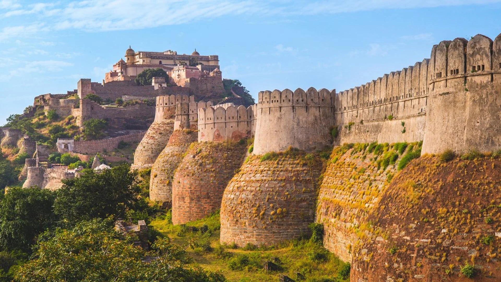 Explore These Famous Forts in Udaipur for an Unforgettable Visit