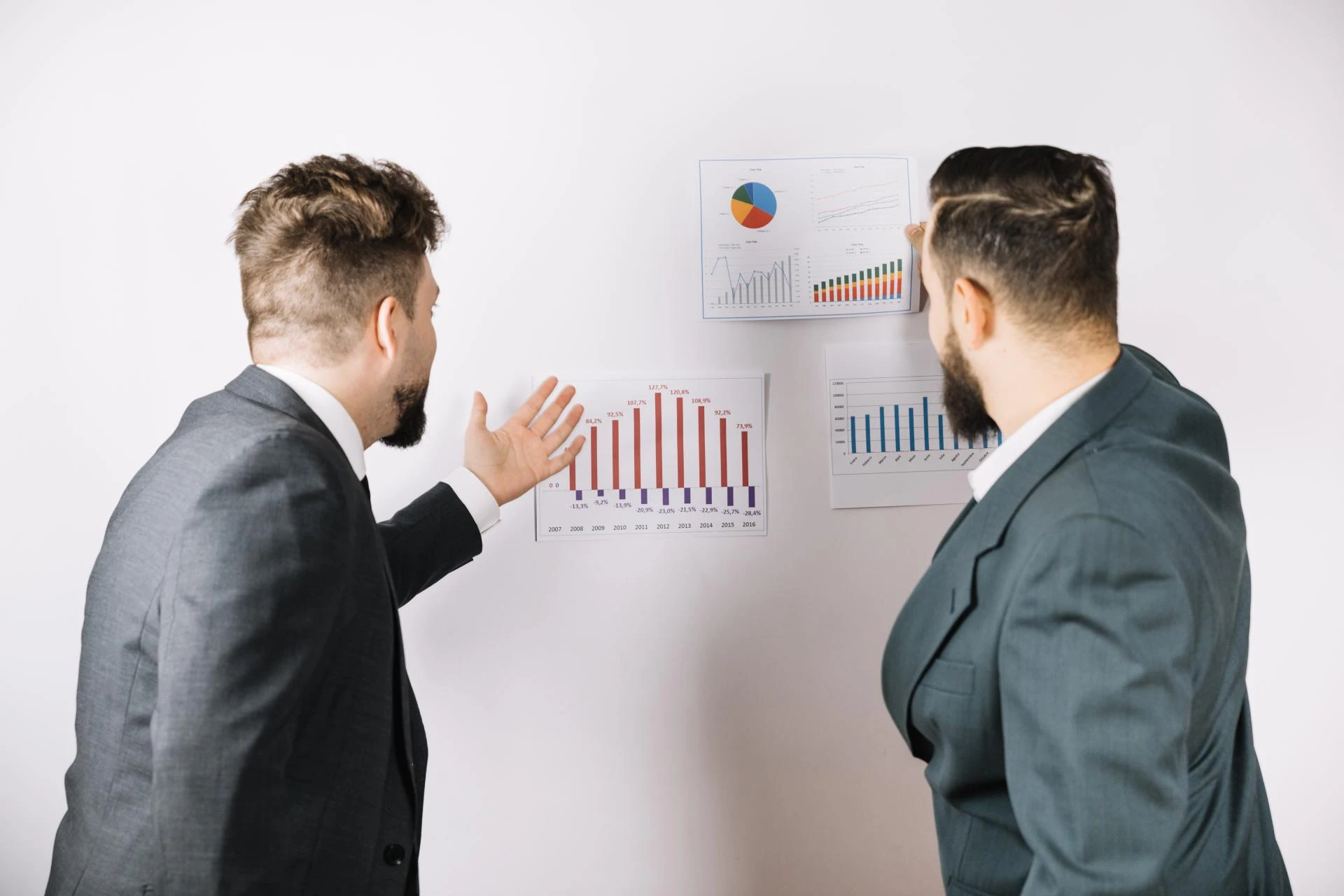Account-Based Marketing vs Lead Generation: Cost, Effort, and ROI Compared