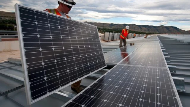 Solar Manufacturing Quality Control: Ensuring Durability & Performance