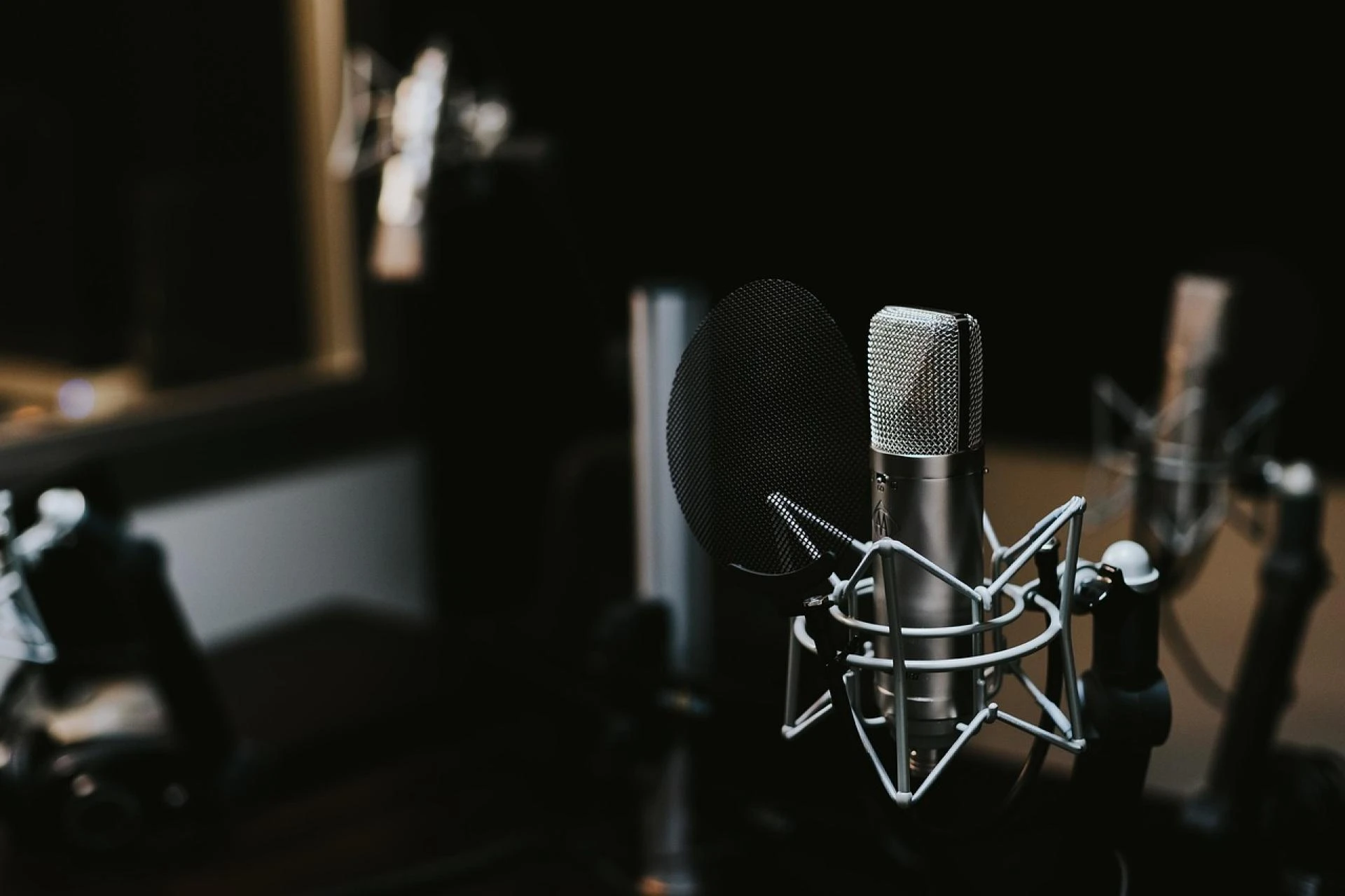 Why Arabic IVR Prompt Recording is the Key to Breaking Language Barriers in UAE Markets