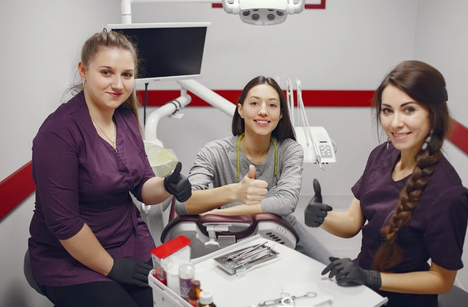 How to Become a Dental Assistant in Missouri