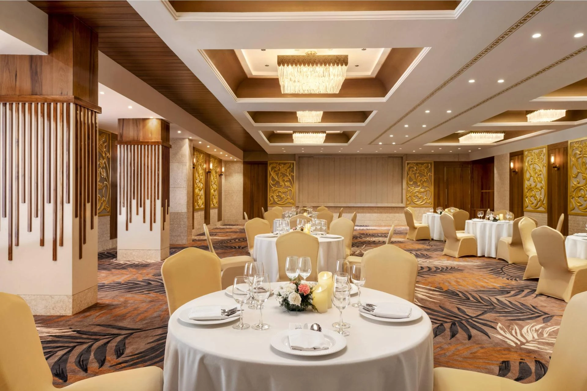 Royal Ambience Meets Modern Comfort: Banquet Halls in Udaipur Explained