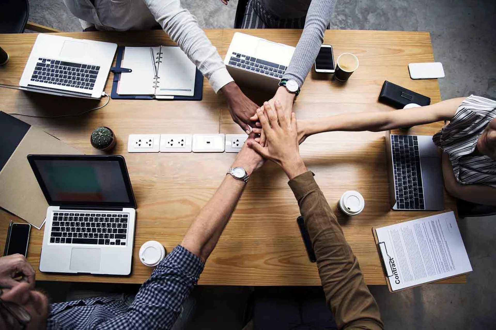 Digital Presence and Communication Etiquette: Building Credibility in the Connected WorldDraft: My Post Title