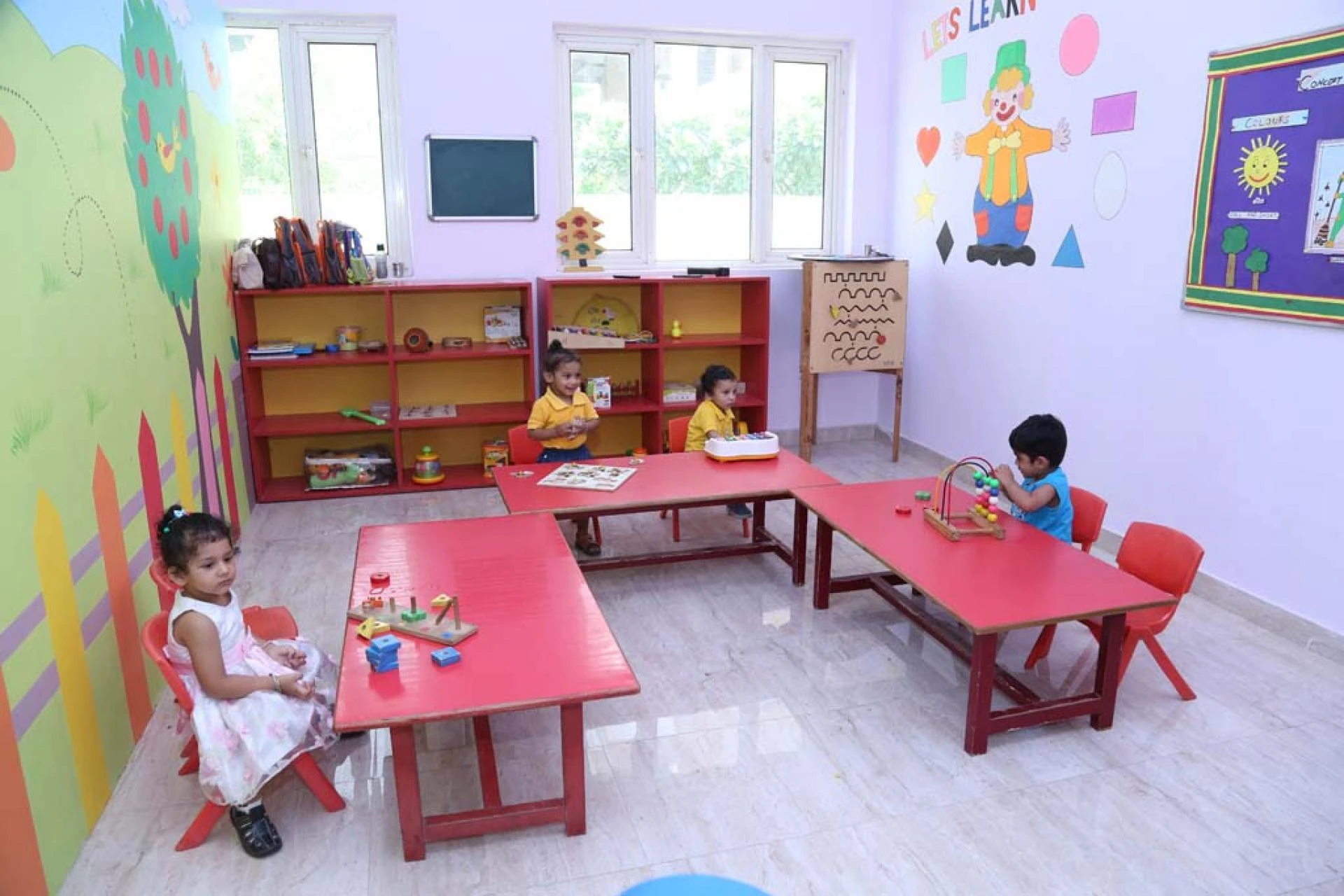 9 Reasons Choosing a Play School Is Best for Your Child