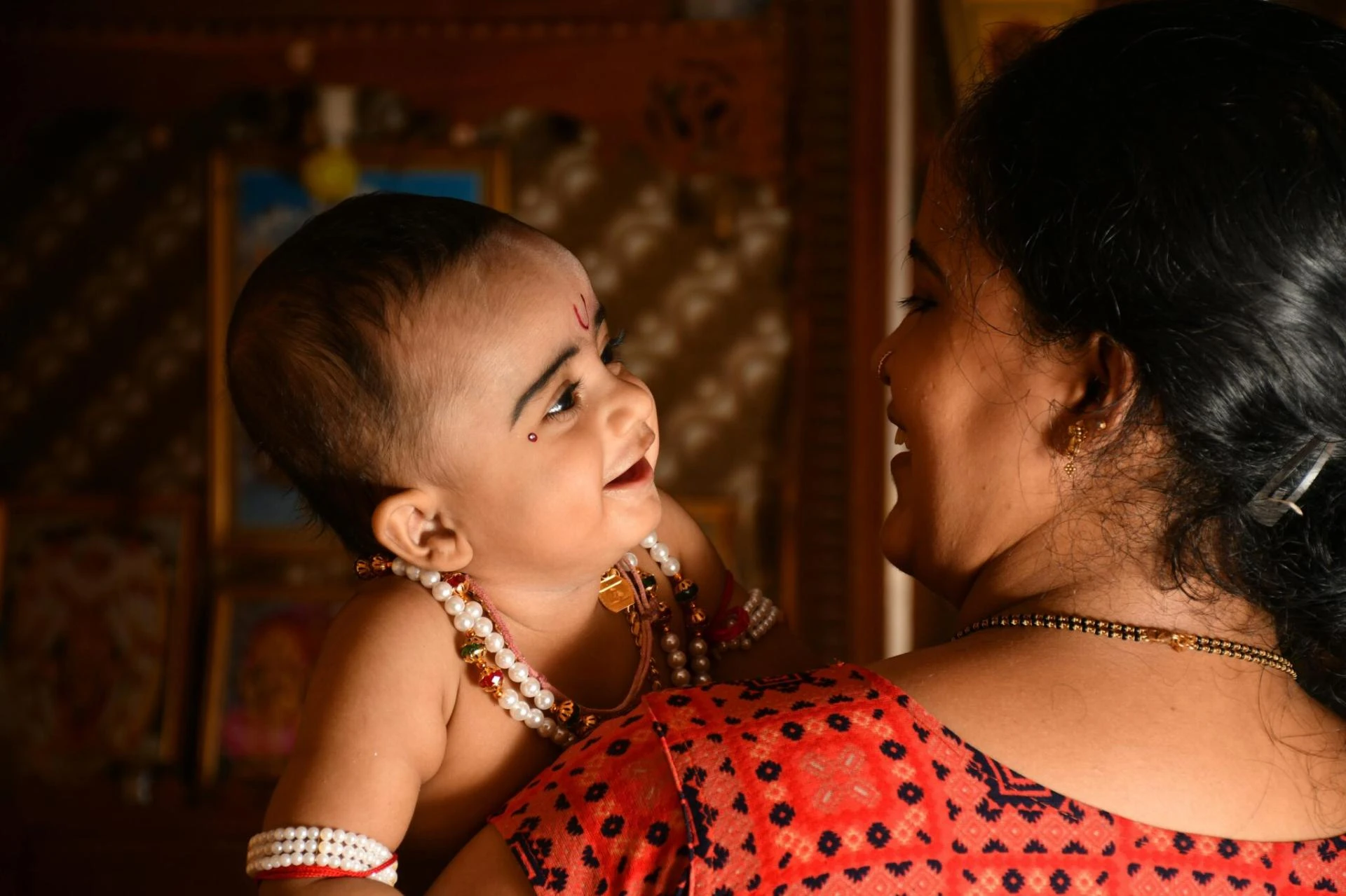 Professional Nanny Services Mumbai – Expert Childcare for Your Family