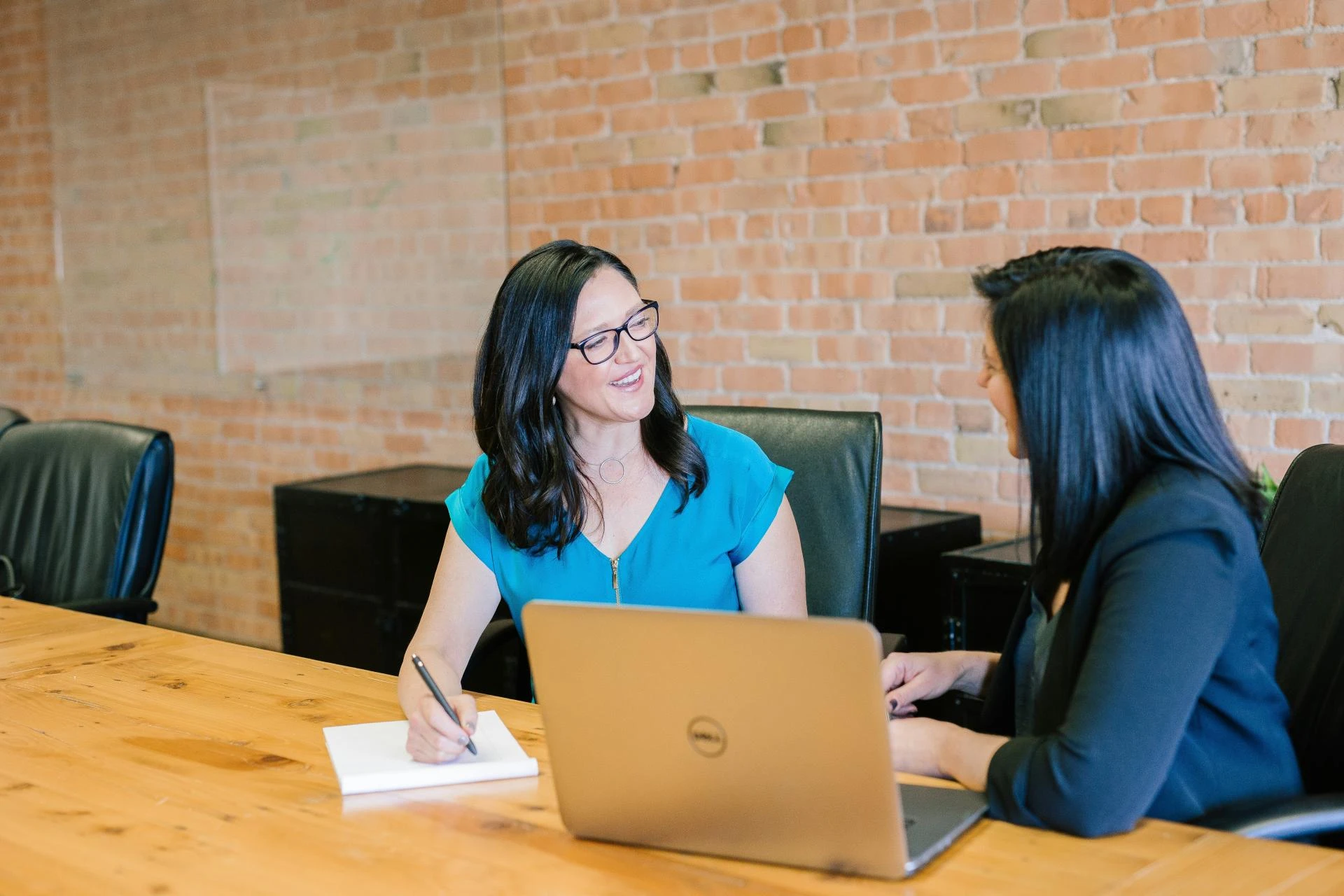 How a Paystub Creator Simplifies Payroll for Employers and Freelancers