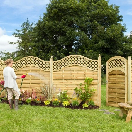 Landscaping Oakhurst with Fencing Solutions