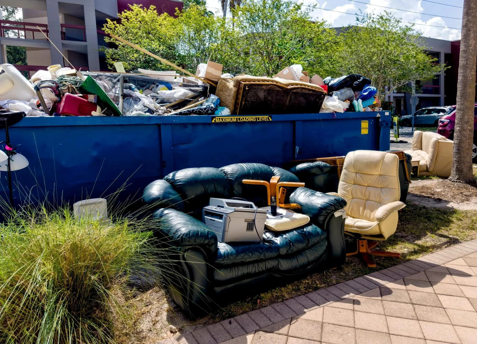 Why Junk Removal Is the Easiest Way to Reclaim Your Space