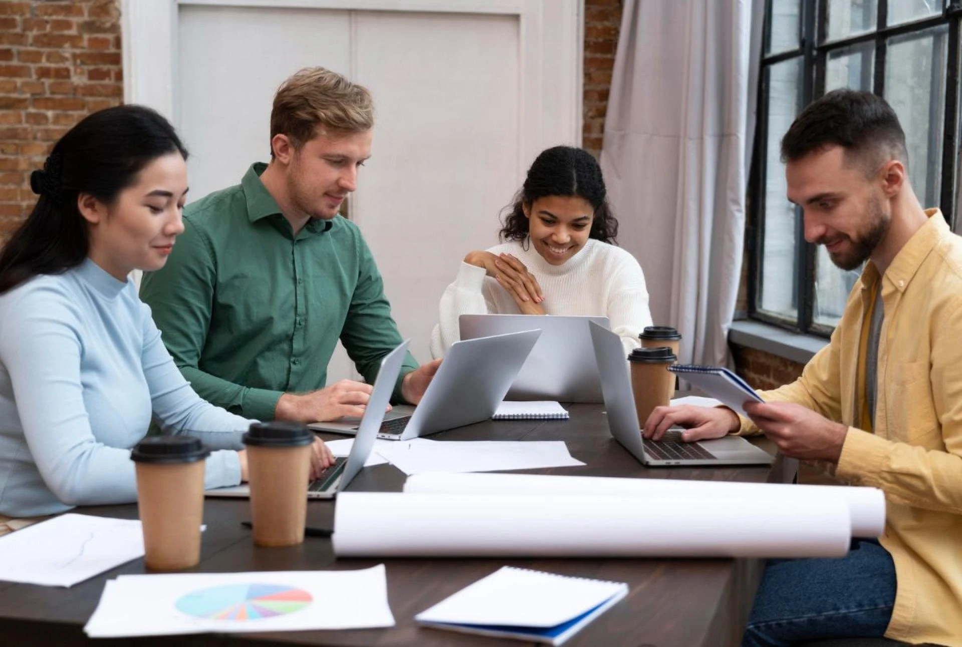 Why Shopify Is the Preferred Ecommerce Development Platform in Dubai