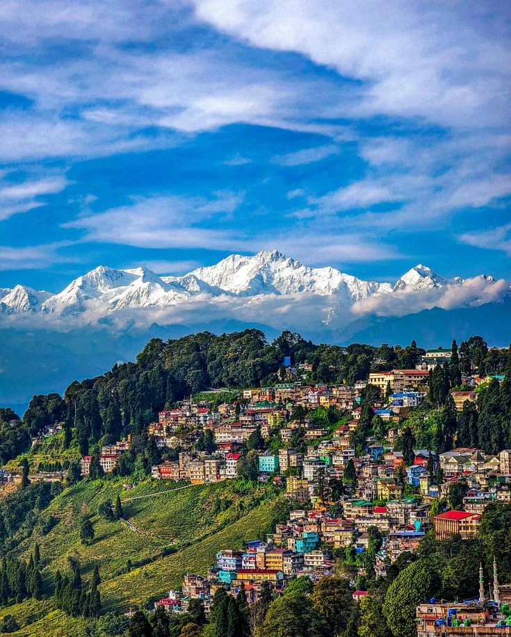 Top Attractions in Darjeeling for Tour Packages