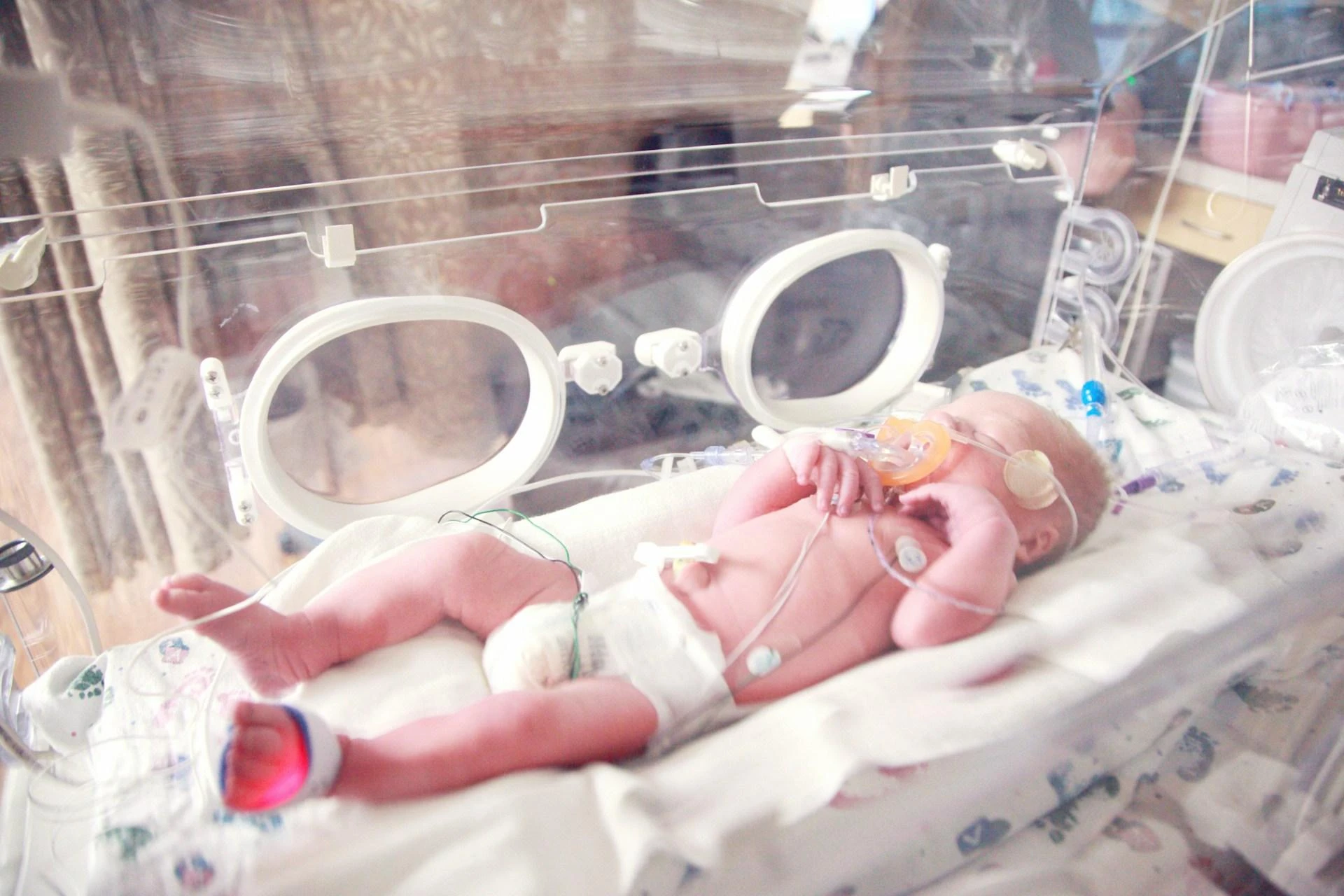 Neonatal Intensive Care Unit Thane (NICU) – Expert Newborn Care at Bedekar Hospital