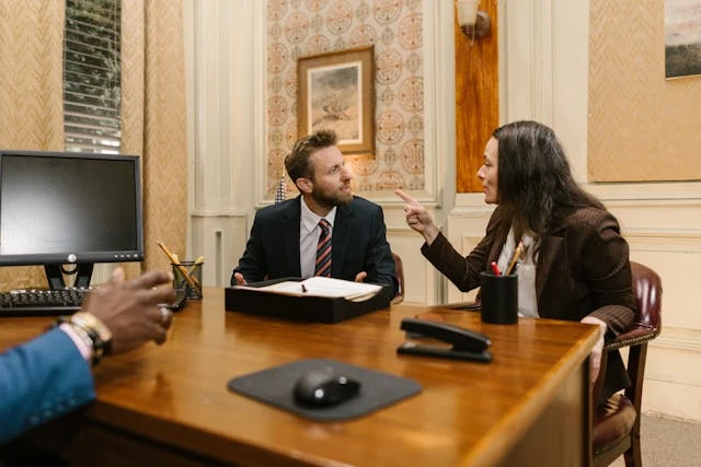 Why Hiring a Lawyer Is Always a Smart Move 