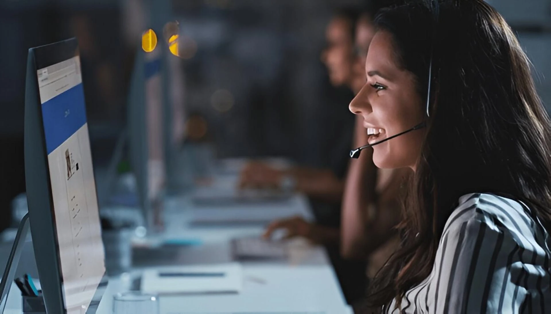 AI Call Center Quality Assurance: Automated Compliance & QA Checklists