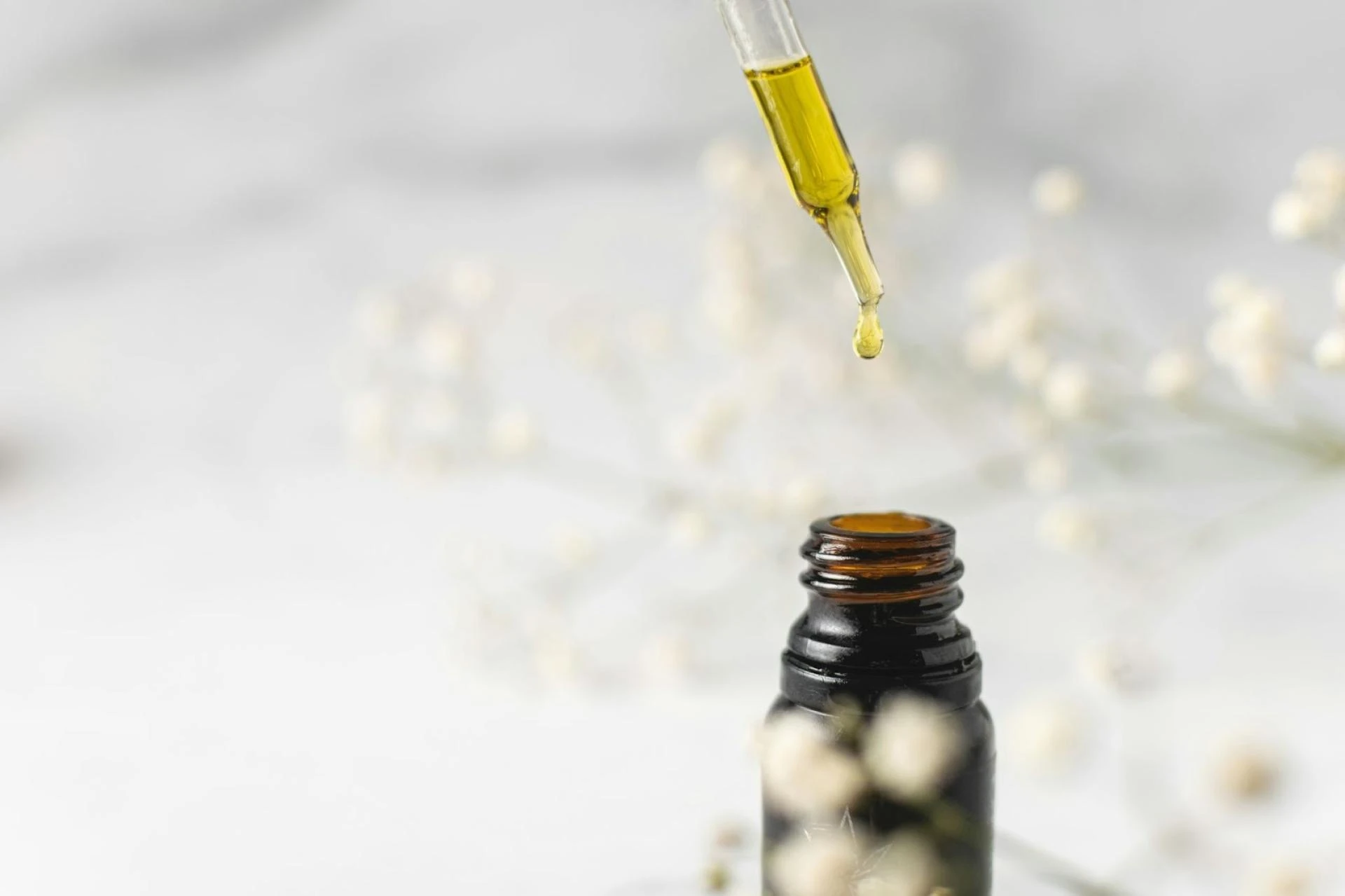 7 Benefits of Using Essential Oil Synergies