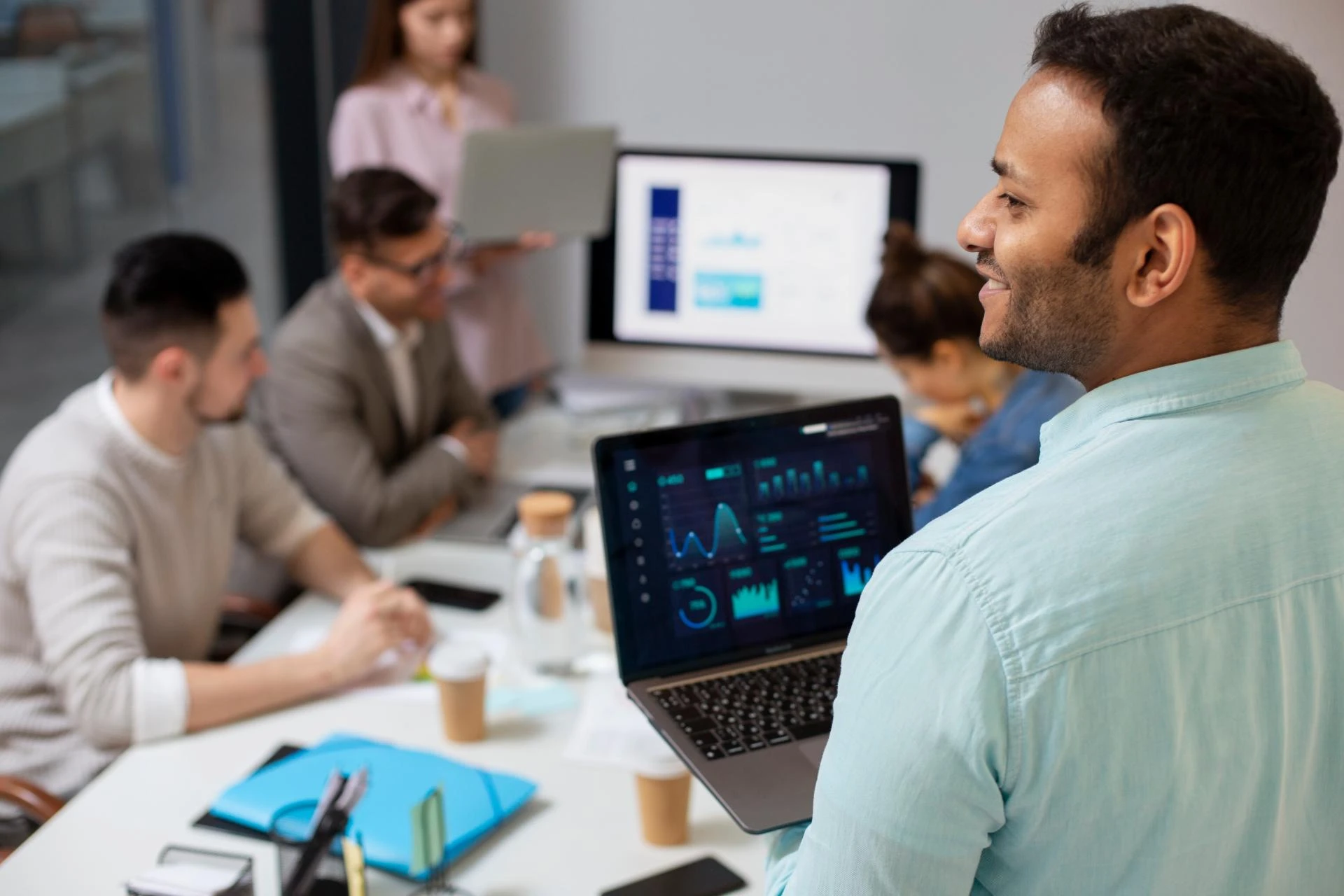 From Chaos to Control: How Smart IT Project Management Software Drives