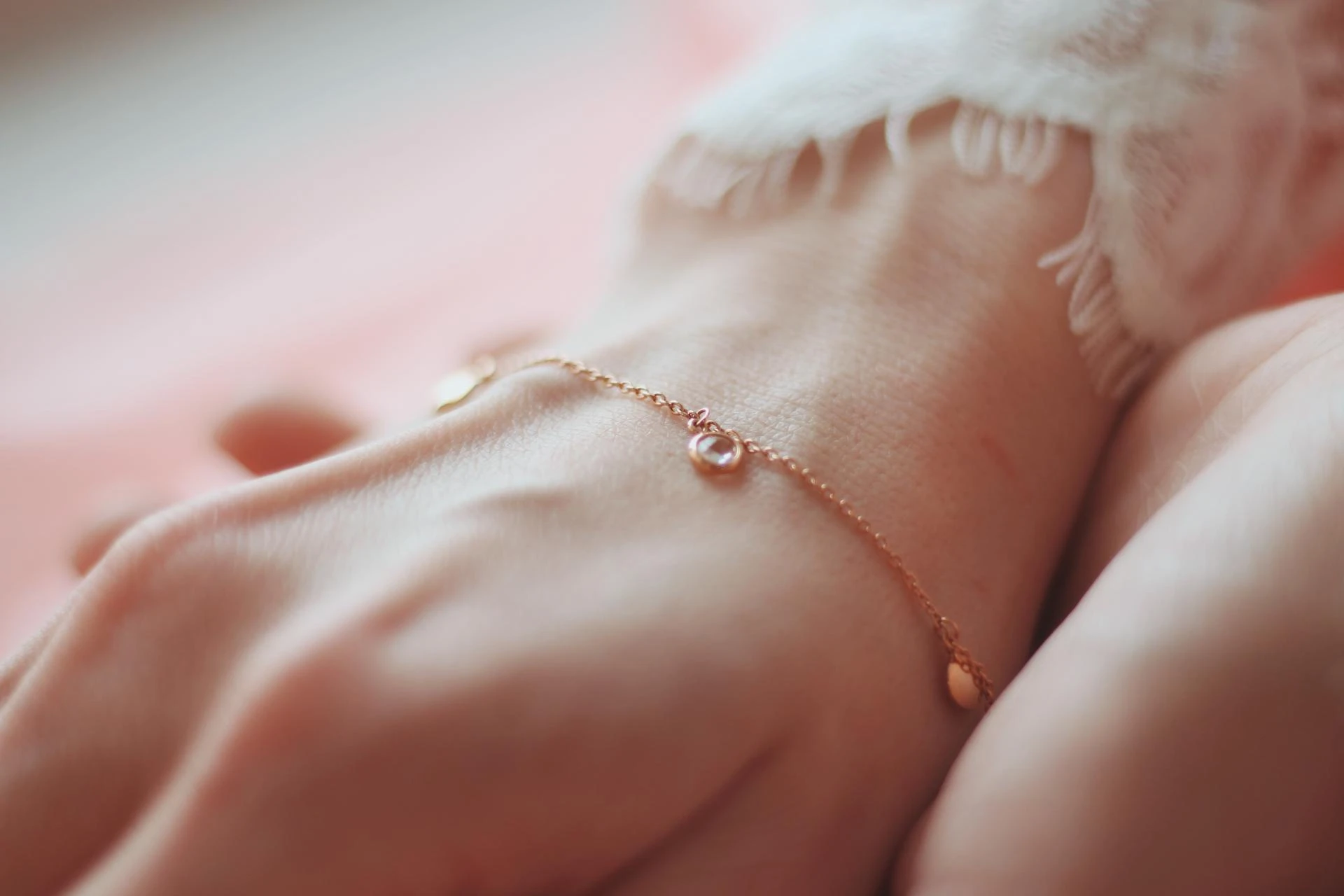 Diamond Bracelets: Timeless Elegance for Every Occasion