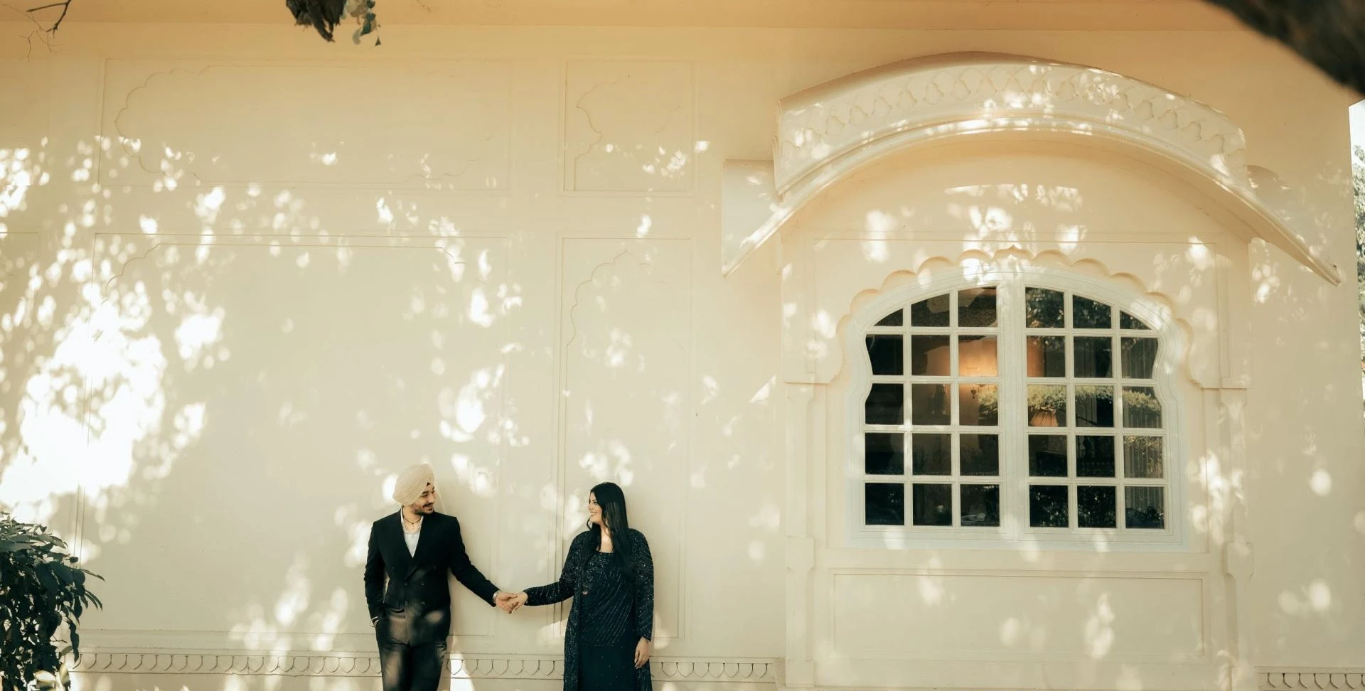 Different Wedding Poses to Make Your Wedding Photography Timeless