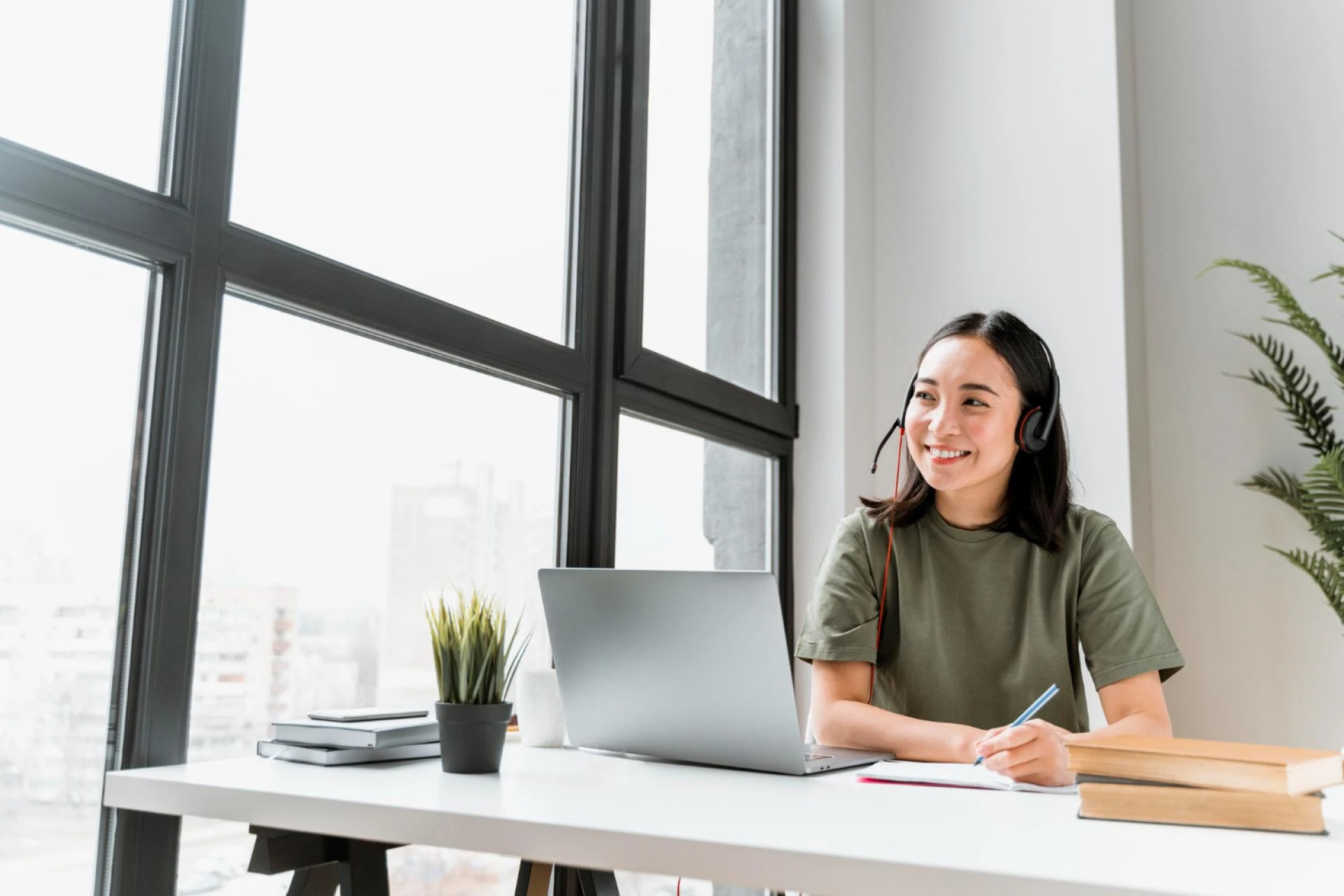 What Does a Virtual Assistant Actually Do?