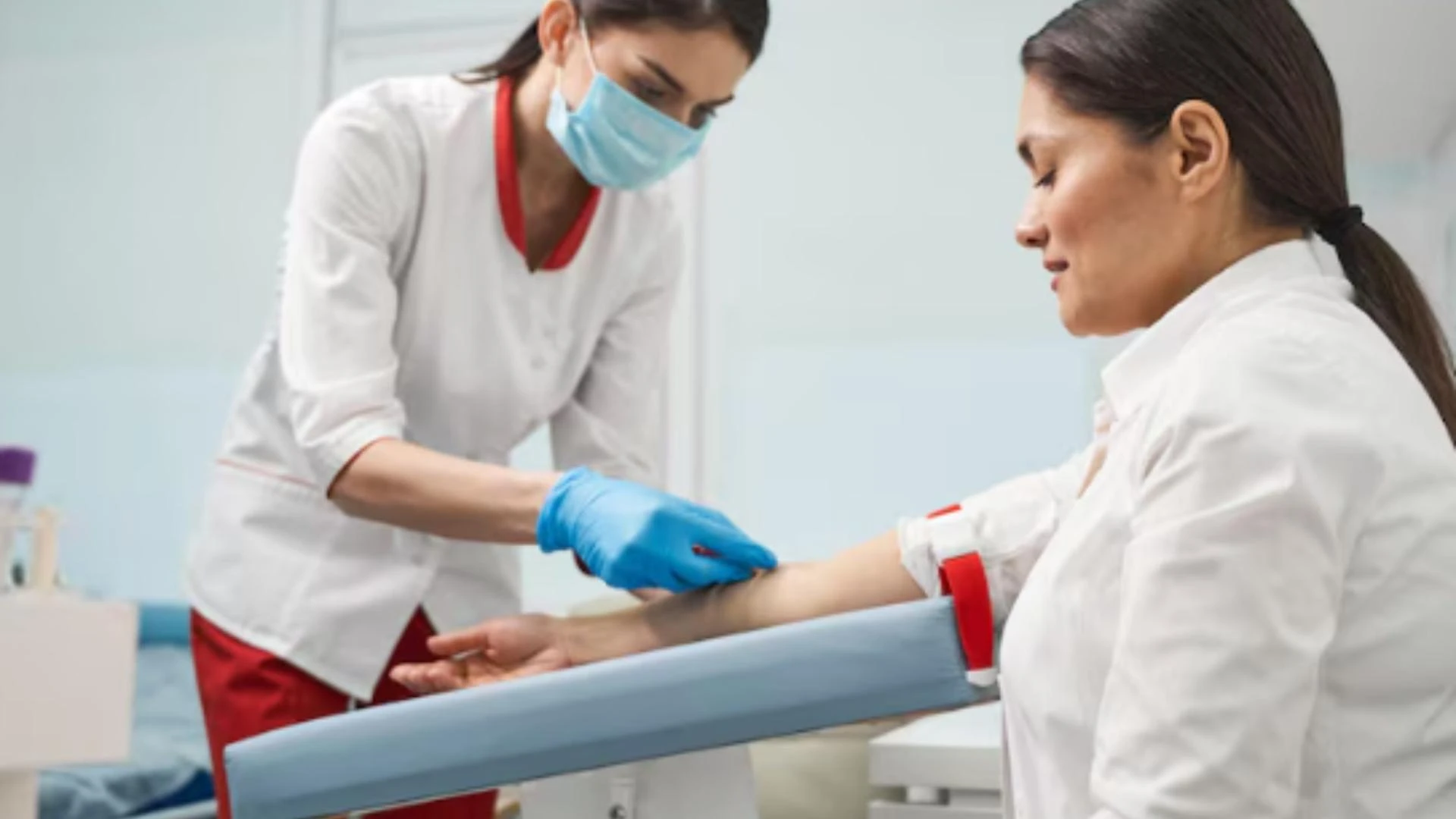 Phlebotomy Training with Practical Hands-On Skills!