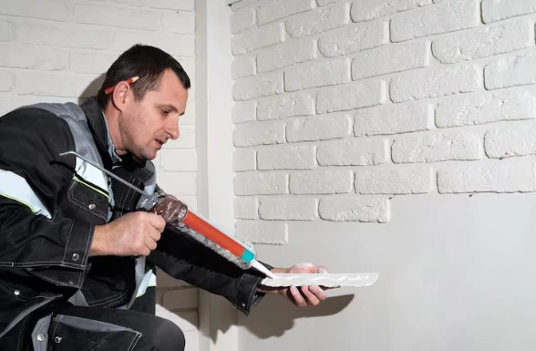 Fascia Repair vs. Replacement: What Florida Homeowners Should Know