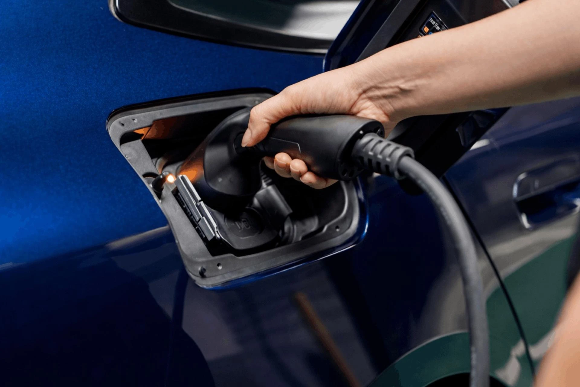 EV Charging at Home: The Simple Way to Keep Your Electric Car Ready
