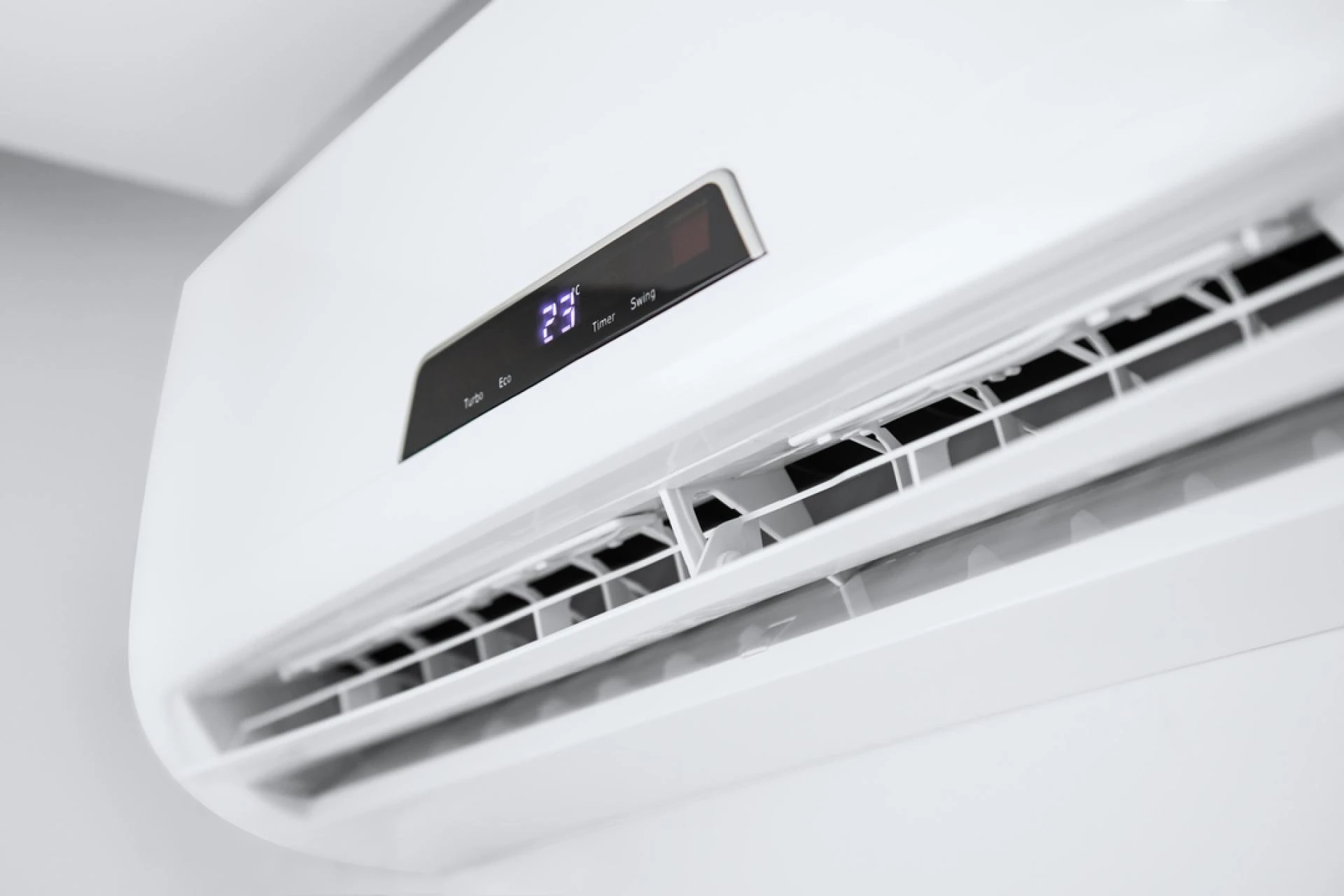Energy-Efficient Industrial Cooling: Reduce Costs Without Sacrificing Performance