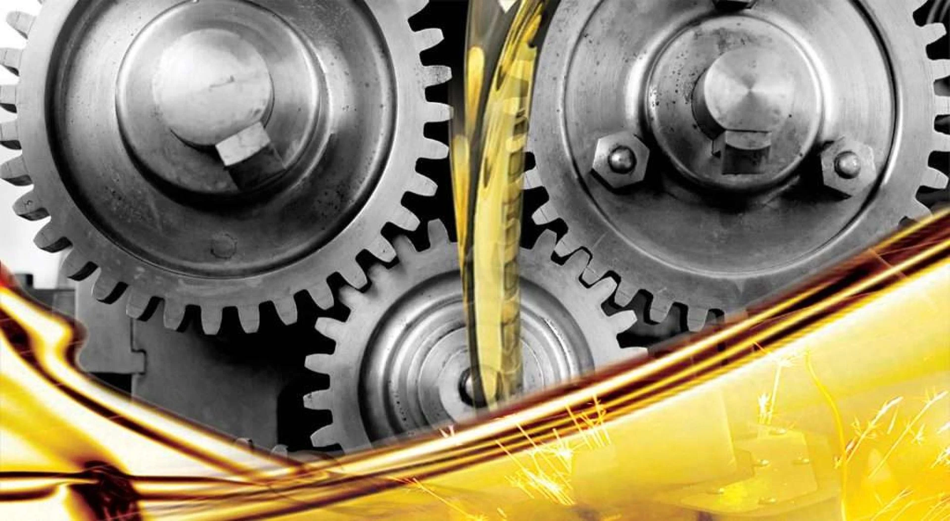 How Lubricant Manufacturers Support Reliable Automotive and Industrial Performance