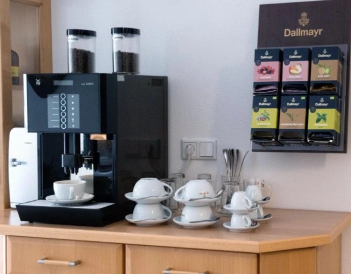 Are Bean-to-Cup Coffee Machines Worth It for Home Use?