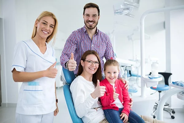 Benefits of Choosing Family Dentistry for All Ages