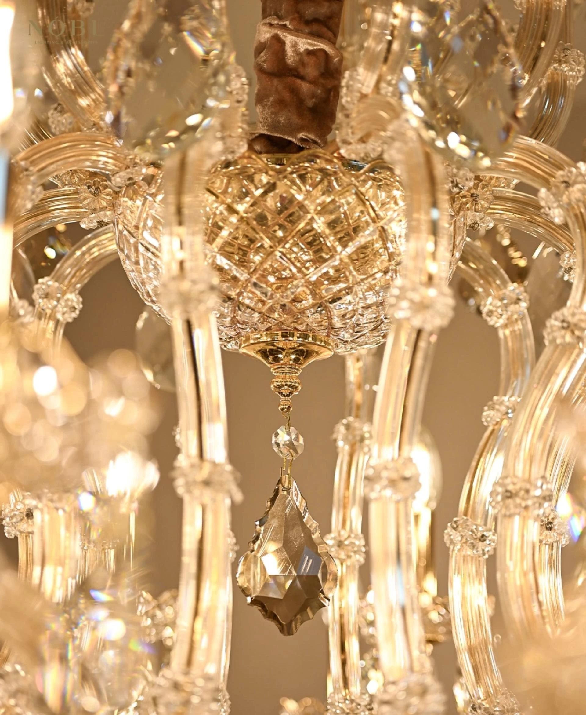 Chandelier Restoration: Bringing Timeless Elegance Back to Life