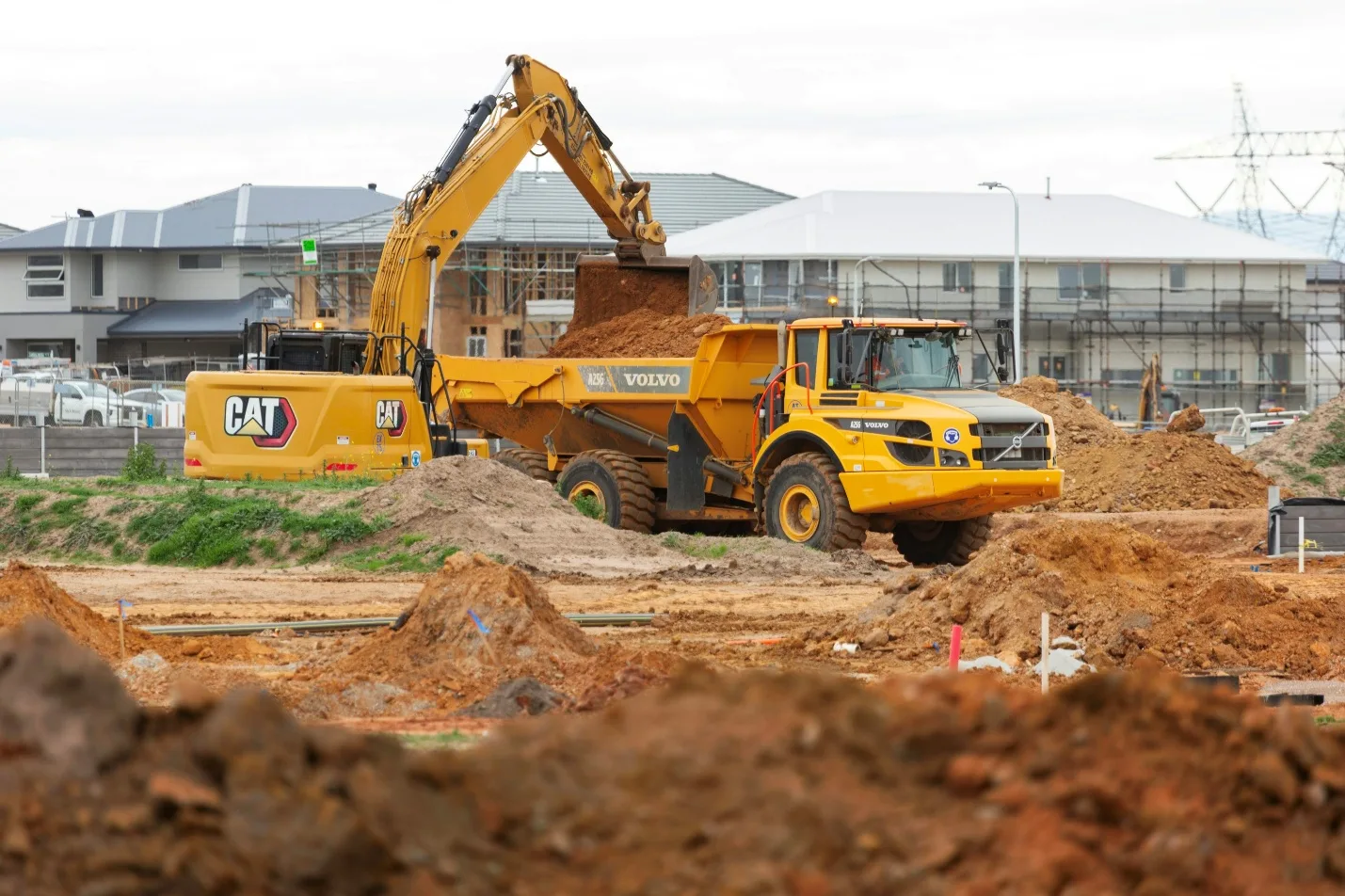 Beyond Mileage: How Engine Hours and Work Cycles Should Influence Dump Truck Maintenance